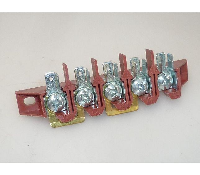 Morsettiera 5 Poli 40A 450V – Genuine Part 5056466
