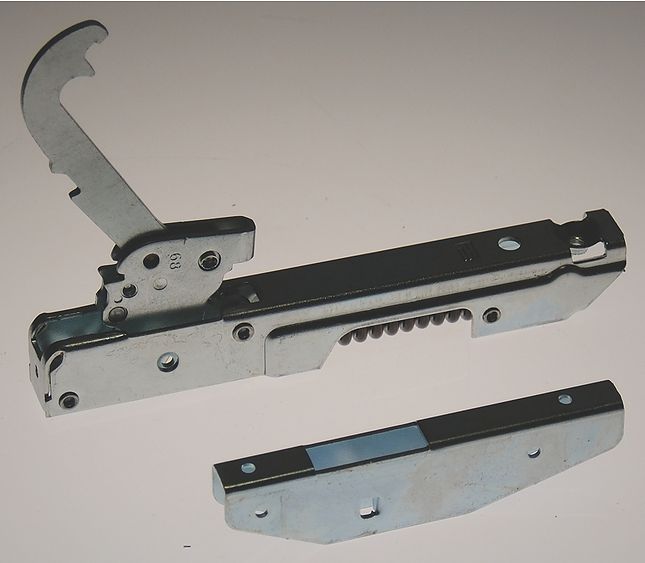 Cerniera Porta Sx – Genuine Part 5045903